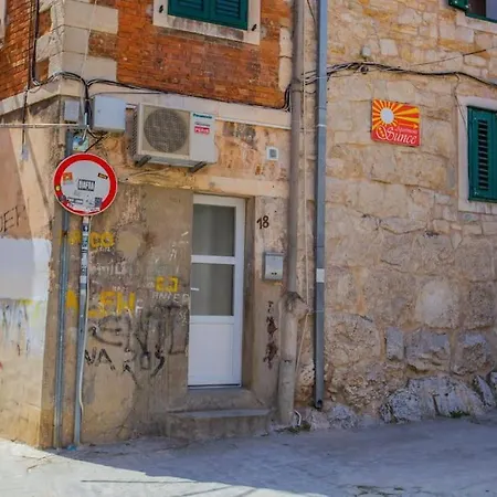 Apartmentthe Old Centar Of Split